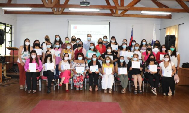 Servicio Nacional de la Mujer y Equidad de Genero, te invitan a inscribirte en el Programa Jefa de Hogar