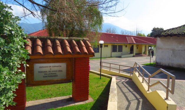 TOP de San Fernando condena a 4 años de presidio a autor de dos delitos de desacato.