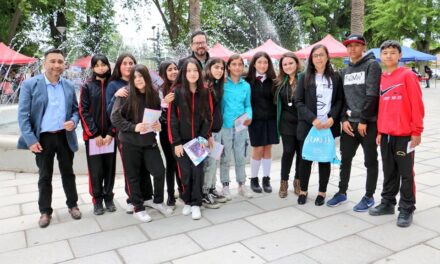 Cientos de estudiantes de Colchagua participaron de plaza ciudadana de Seguridad Pública
