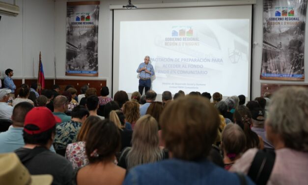 Con gran éxito efectúan capacitación en Rancagua para postular al 8% Comunitario del Gobierno Regional