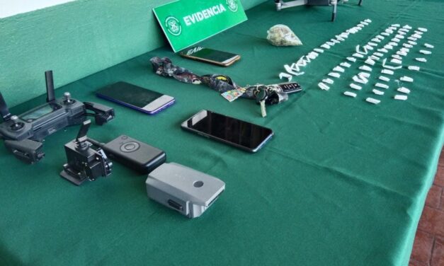 Carabineros detuvieron a tres sujetos por intentar ingresar drogas con dron a la cárcel de Santa Cruz