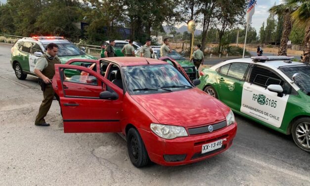 Seis antisociales detenidos por Carabineros tras robar en supermercado de Rancagua