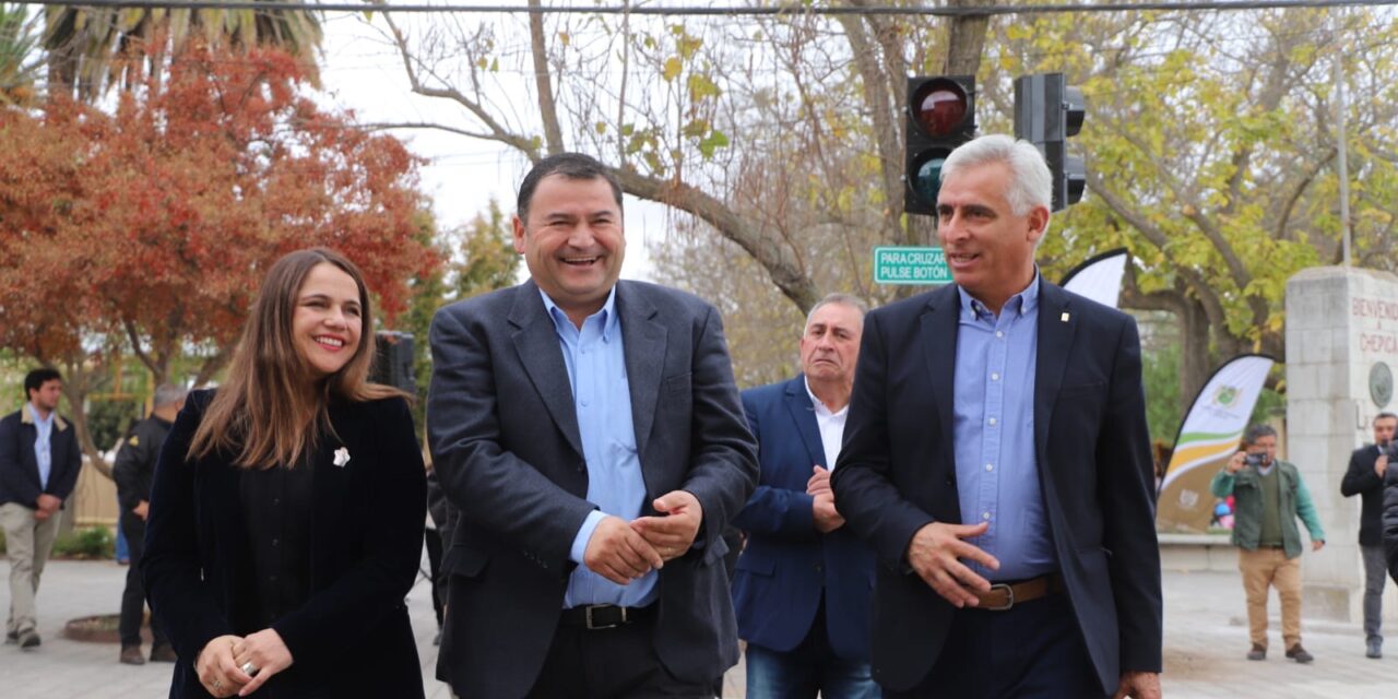 En Chépica cuentan con su primer semáforo gracias al apoyo del Gobierno Regional
