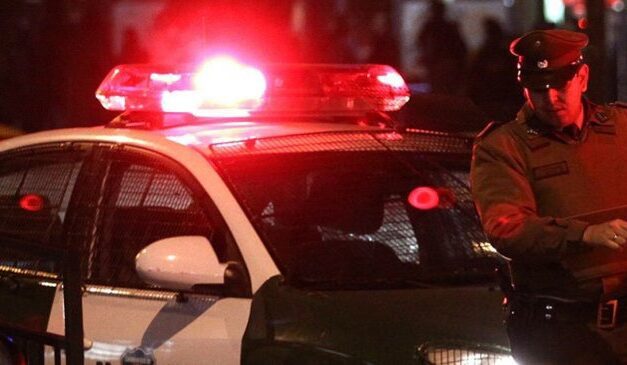 Muere delincuente atropellado por bus de Red tras intentar asaltar a peatones: Se escondía debajo de la micro