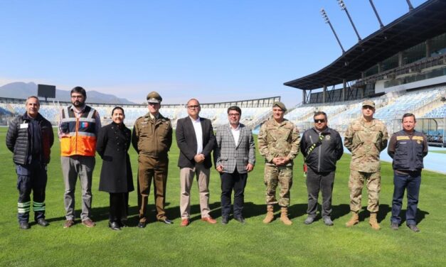 Fabio López, Delegado Presidencial de O’Higgins: “Las familias rancagüinas vuelven a ser protagonistas del Desfile Cívico Militar de este 2 de octubre en el Estadio El Teniente”.