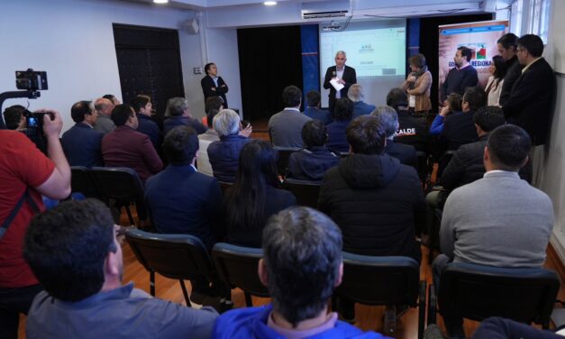 Gobernador Regional sostuvo una importante y muy fructífera reunión de trabajo con alcaldesas y alcaldes de toda la región