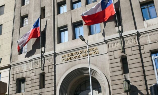 Encuentran osamentas humanas al interior de oficina del Gobierno