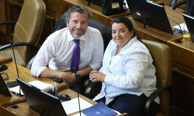Caso Convenios: Diputados Cornejo y Romero anuncian acusación constitucional contra ministro Montes si el Gobierno no decide removerlo