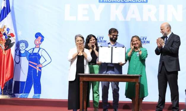 Presidente Boric promulga Ley Karin, que fortalece legislación contra el acoso sexual, laboral y violencia en el trabajo