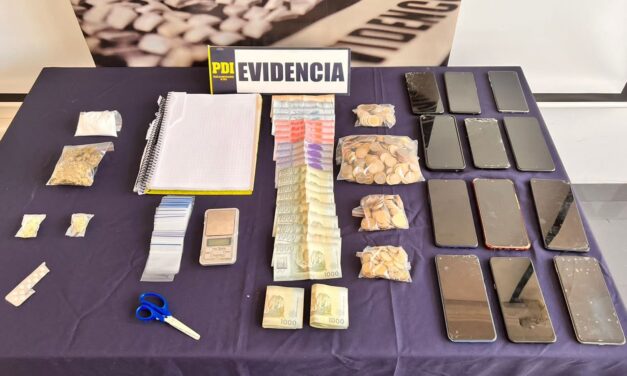 Tres detenidos tras procedimientos antidrogas de la PDI en Santa Cruz.