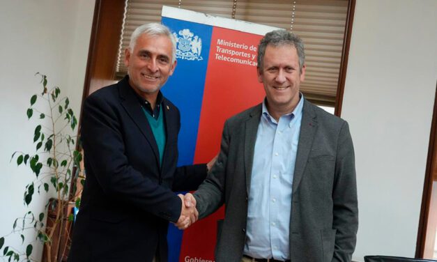 Gobierno Regional firmó convenio con Ministerio de Transporte para el recambio de locomoción colectiva en O’Higgins