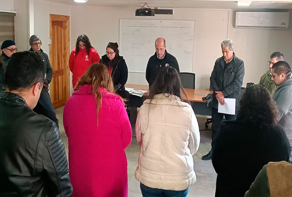 Otro profesor se suicidó. esta vez por constante malos tratos, agobio y acoso por parte de la dirección del liceo de Molina.