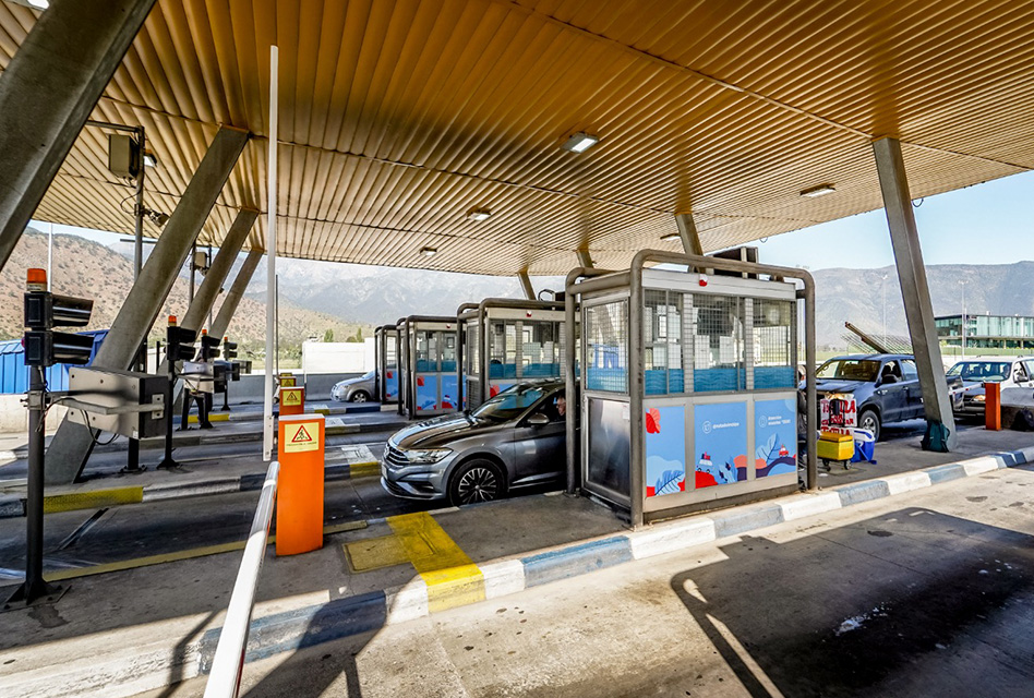 MOP anuncia medidas para fiestas patrias: “peaje a luca”, restricción de camiones y aumento de equipos de seguridad en concesionarias