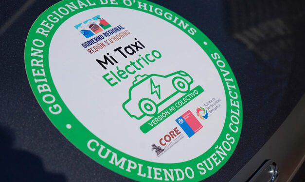 Gobierno Regional junto a Seremi de Energía entregan los dos primeros colectivos eléctricos para Rancagua
