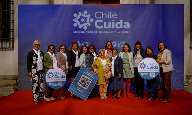 Descuentos en farmacias y recargas de gas: Gobierno y empresas suman beneficios para personas cuidadoras