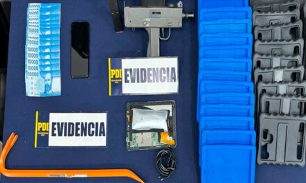 PDI esclarece robo a escuela de Quinta de Tilcoco, y marco del mismo caso, incauta una subametralladora en Ñuñoa