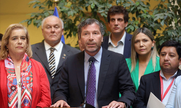 Diputado Eduardo Cornejo llama a aprobar proyecto que endurece sanciones contra adolescentes que participen en delitos de alta connotación social