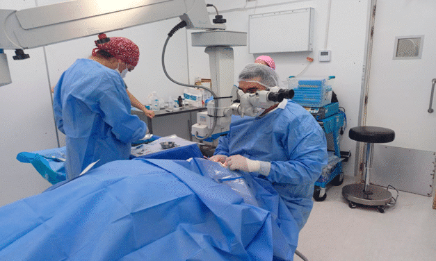 Operativo oftalmológico devuelve la esperanza a más de cien pacientes en el Hospital de Rengo