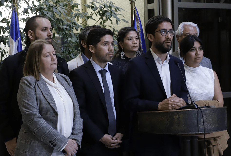 Cámara aprueba y despacha al Senado proyecto de Ley que reajusta el salario mínimo