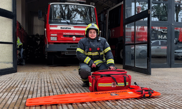 Bomberas de O´Higgins cuentan con trajes normados para una mayor seguridad ante incendios