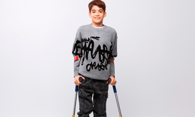 “He aprendido que no me puedo rendir”: Conoce la historia de Alan, el niño embajador de la campaña Teletón 2025