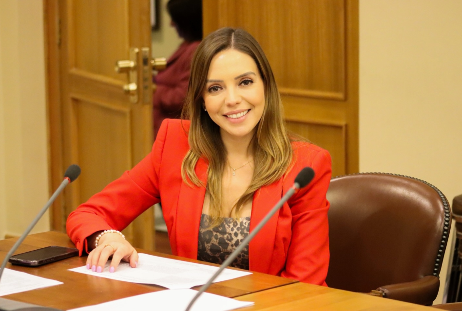 Escándalo en el Congreso: claves sorprendentes tras el allanamiento a la Senadora Camila Flores