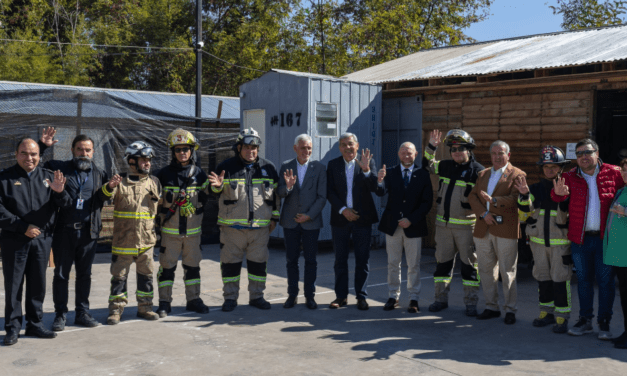 Entregan terreno para la construcción de la Tercera Compañía de Bomberos de El Abra en Requínoa