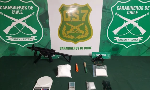 Detienen a sujeto con más de un kilo de cocaína y armas durante fiscalización en San Francisco de Mostazal