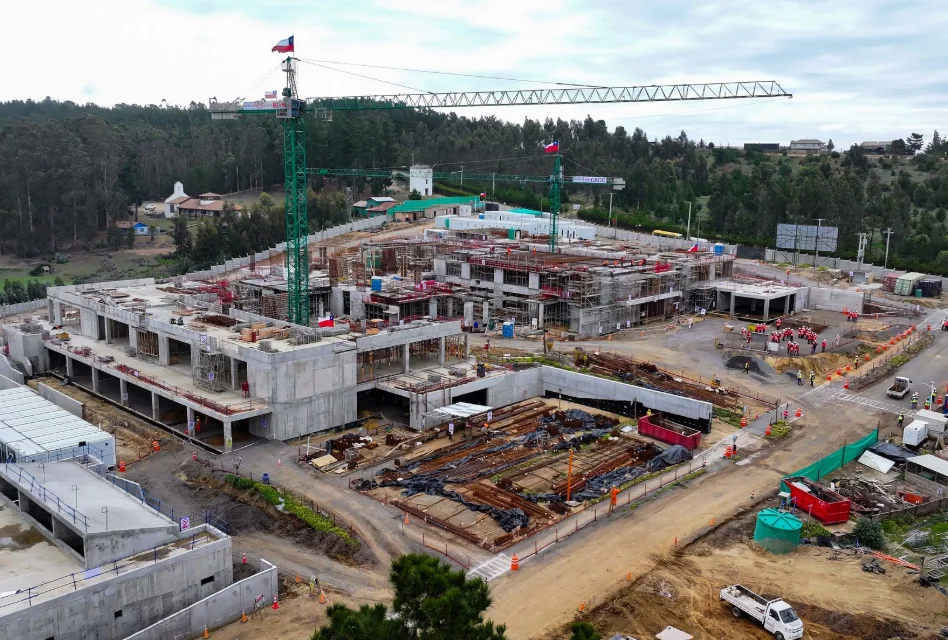 Más de un 30% de avance tiene construcción de nuevo hospital de Pichilemu que atenderá a más de 70 mil personas